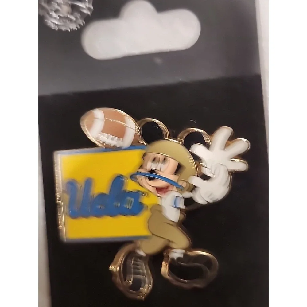 Disney Pin UCLA Bruins Mickey Mouse Football Collegiate Licensed 2008 Enamel